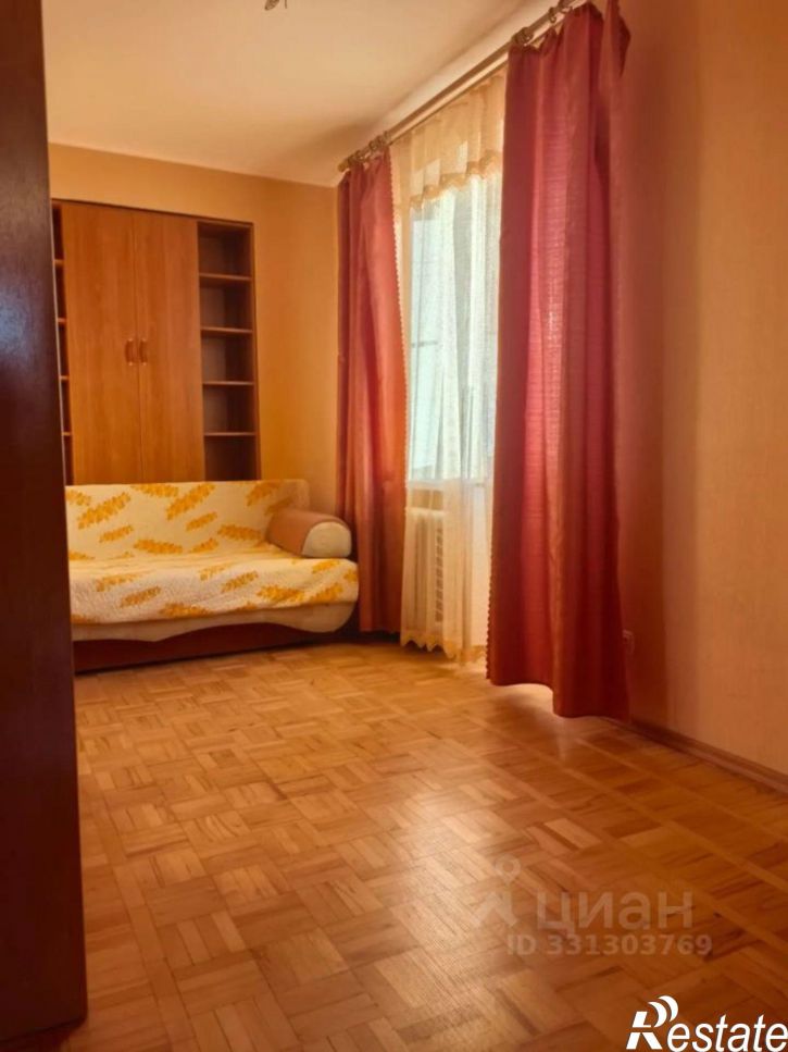 3-комн квартира ул Трудовой Славы, 44,  д. 44
