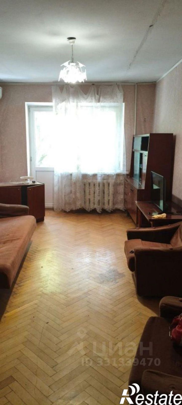 2-комн квартира Славянская улица, 65,  д. 65