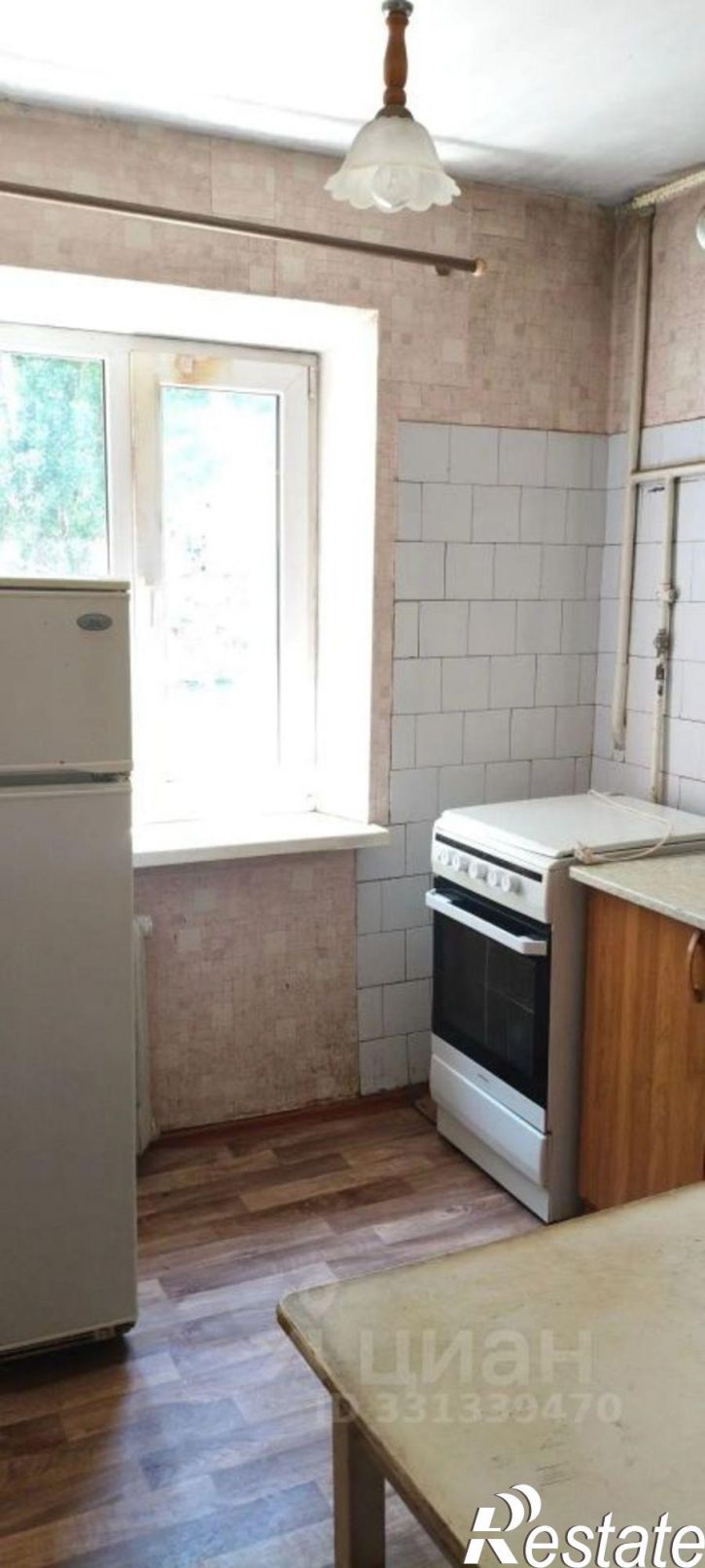 2-комн квартира Славянская улица, 65,  д. 65