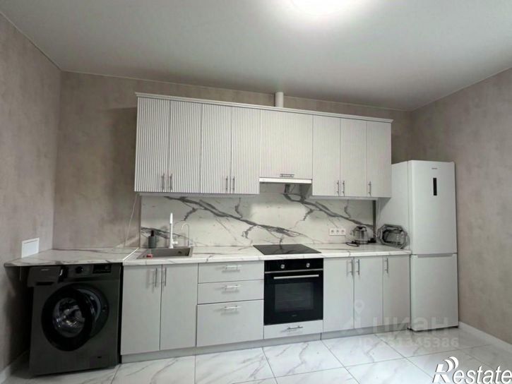 2-комн квартира Питерская улица, 40 к3,  д. 40 к3