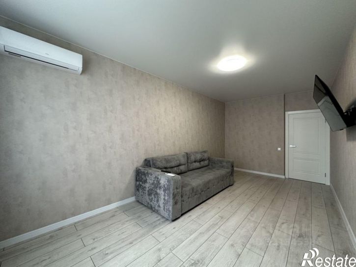 2-комн квартира Питерская улица, 40 к3,  д. 40 к3