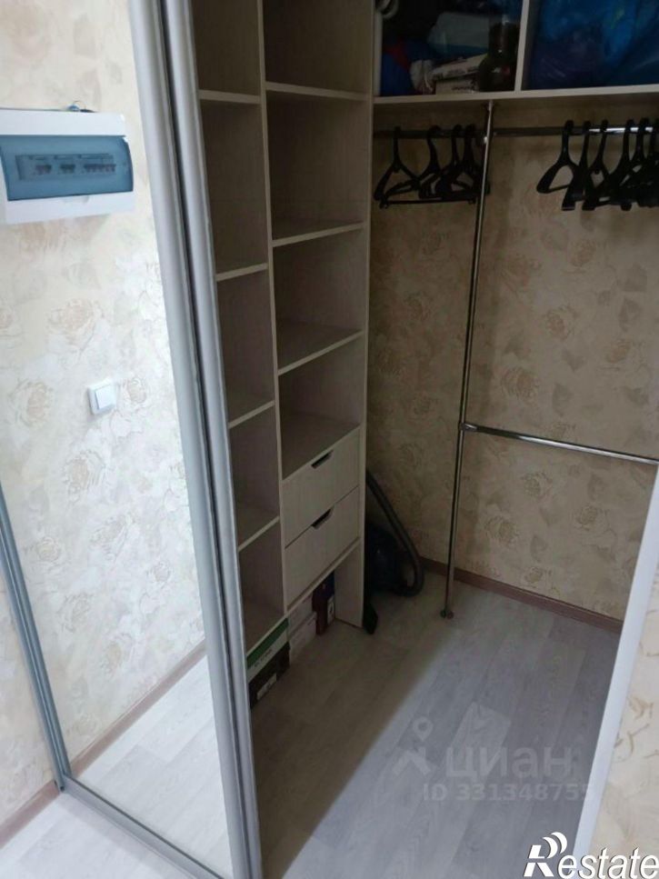 1-комн квартира Есаульская улица, 57,  д. 57