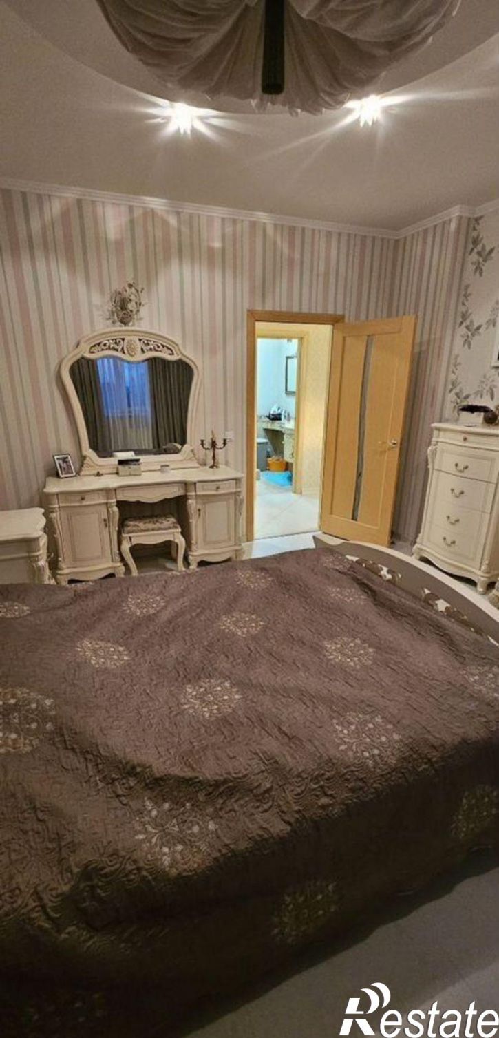 2-комн квартира улица Монтажников, 10,  д. 10