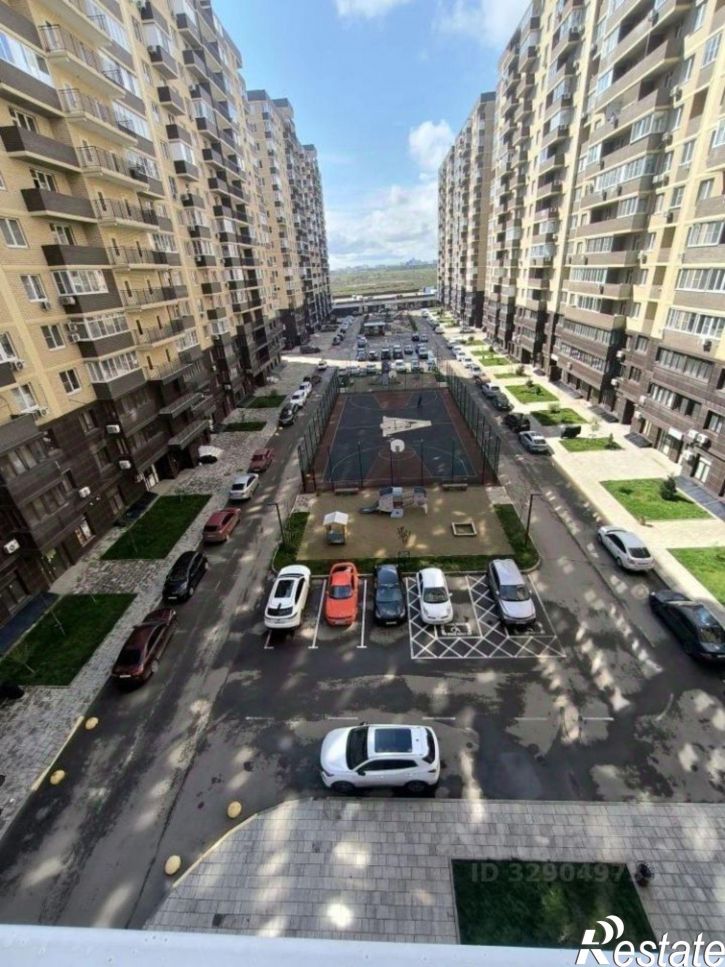 2-комн квартира ул им. Героя Ростовского, 8 5,  д. 8 5,  к. 5