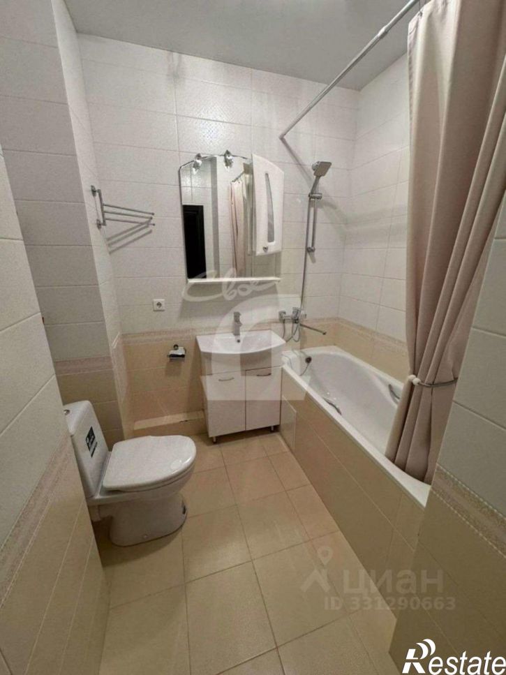 1-комн квартира Российская улица, 72/1 к1,  д. 72/1 к1