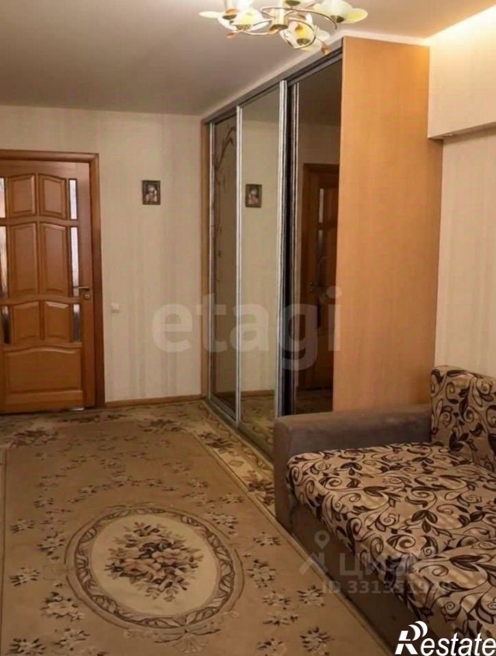 3-комн квартира улица Игнатова, 57,  д. 57