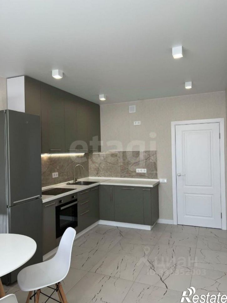 2-комн квартира ул Заполярная, 39 5,  д. 39 5,  к. 5