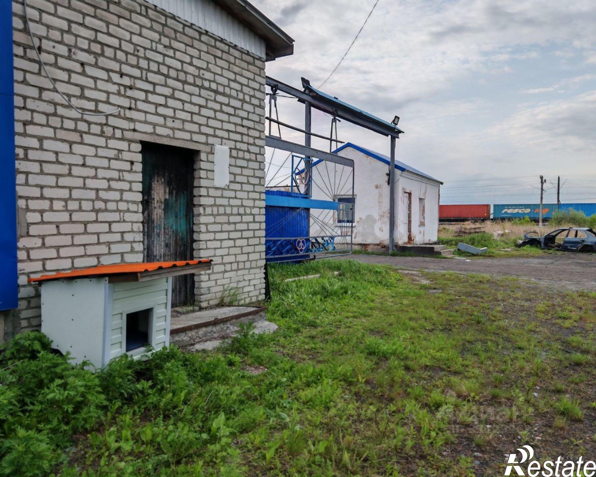 Купить производственную площадь за 300 001 000 рублей на ул Длинная, 93
