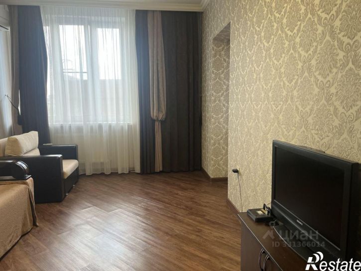 1-комн квартира ул им. Селезнева, 4/15 2,  д. 4/15 2,  к. 2