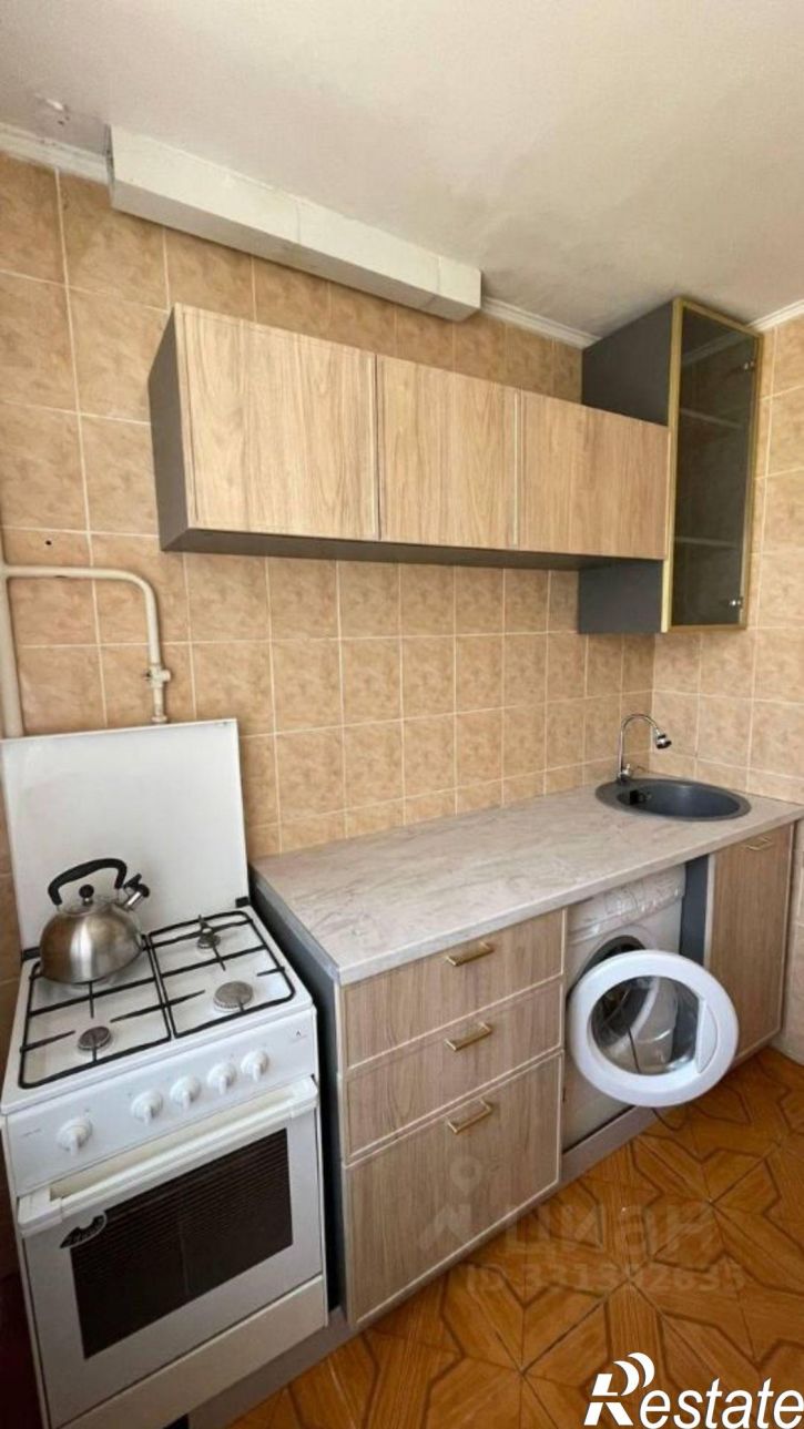 1-комн квартира улица Карякина, 3,  д. 3