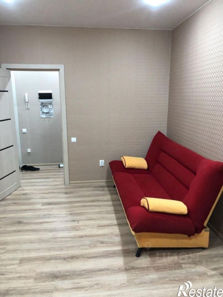 1-комн квартира ул им. Евгении Жигуленко, 13 2,  д. 13 2,  к. 2
