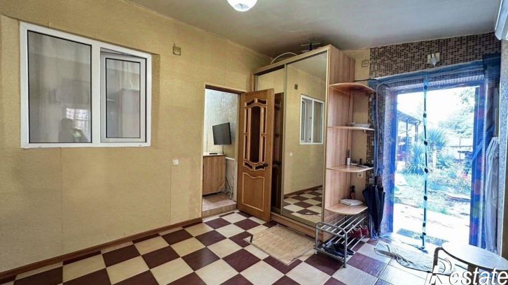 3-комн квартира пр-д 2-й им. Стасова, 41,  д. 41