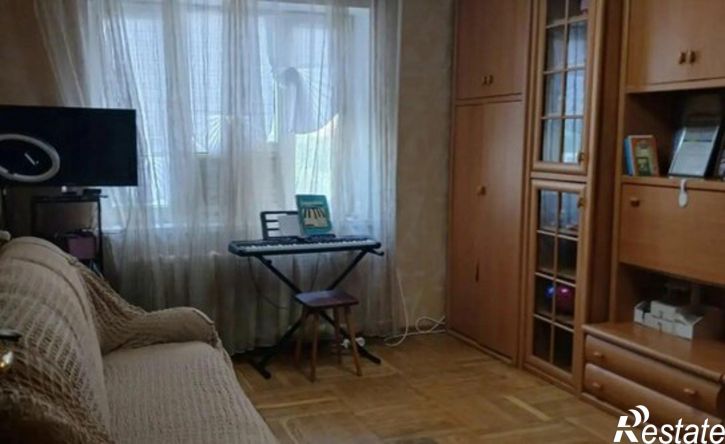 1-комн квартира улица Коммунаров, 57,  д. 57
