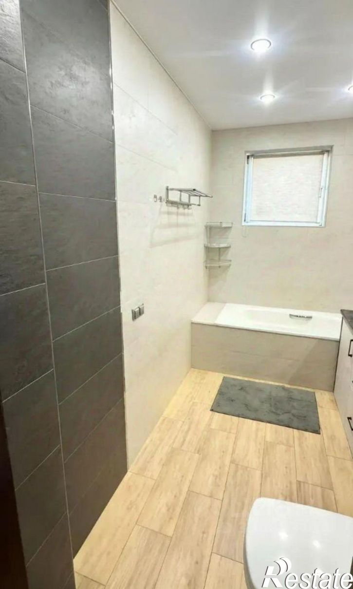 3-комн квартира ул Российская, 72/4,  д. 72/4