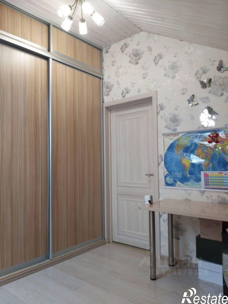 2-комн квартира Базарная улица, 81,  д. 81