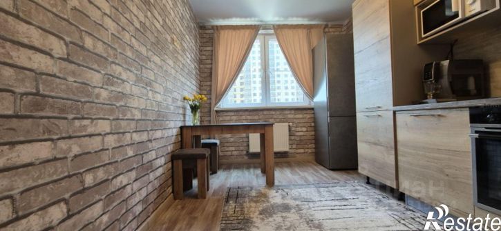 2-комн квартира улица Цезаря Куникова, 24 к3,  д. 24 к3