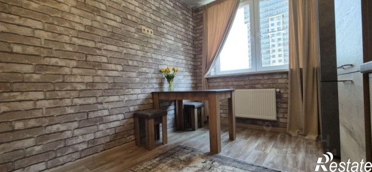 2-комн квартира улица Цезаря Куникова, 24 к3,  д. 24 к3