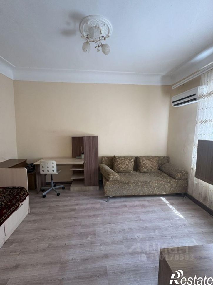 2-комн квартира Октябрьская улица, 75,  д. 75
