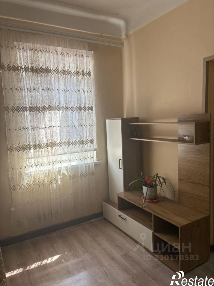 2-комн квартира Октябрьская улица, 75,  д. 75