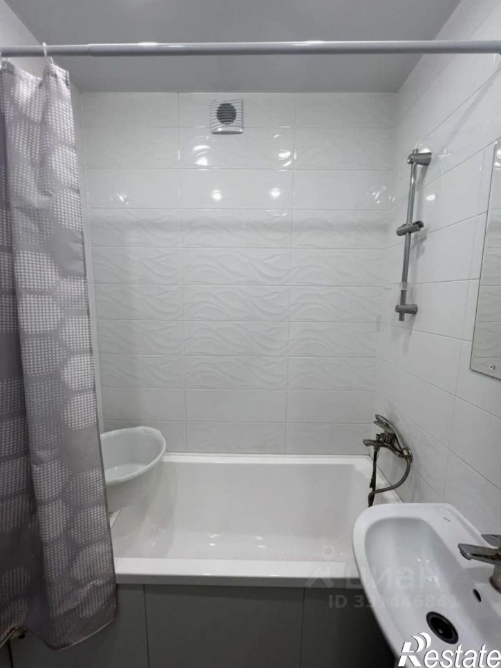 1-комн квартира Московская улица, 118 к2,  д. 118 к2