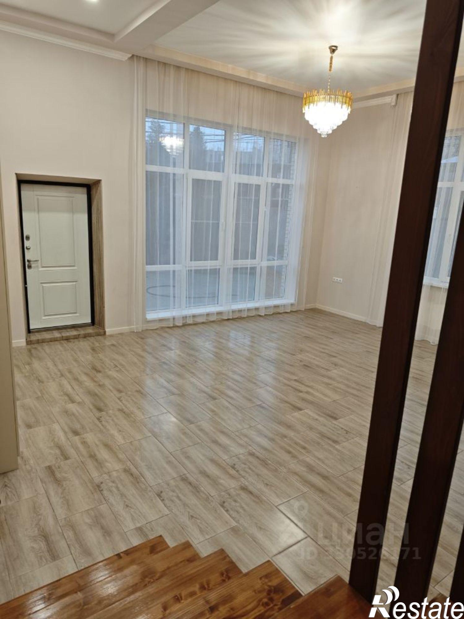 Купить дачу, дом, коттедж за 16 200 000 рублей на ул им. Крупской, 1