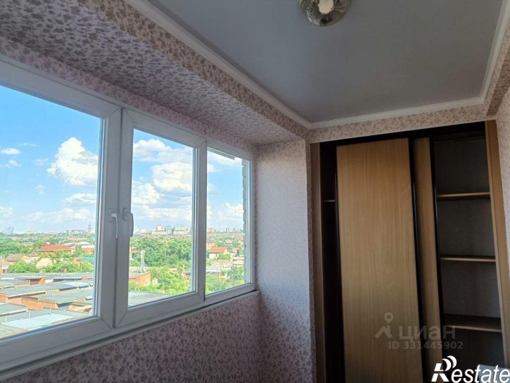 1-комн квартира пр-кт Чекистов, 42,  д. 42