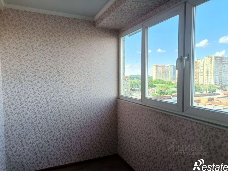 1-комн квартира пр-кт Чекистов, 42,  д. 42