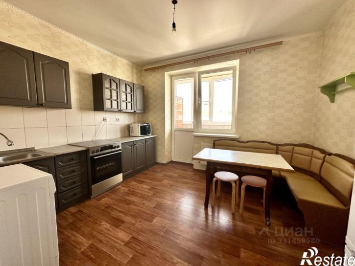 1-комн квартира улица им. Героя Яцкова И.В., 10,  д. 10