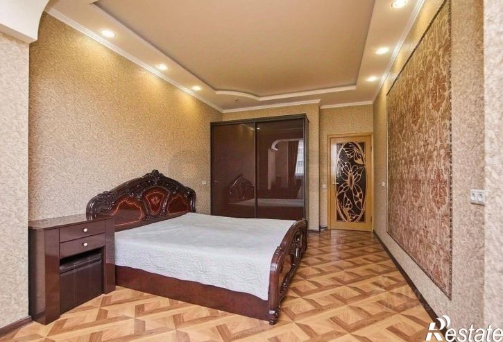 1-комн квартира улица Архитектора Петина, 15,  д. 15