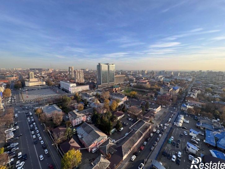 3-комн квартира улица Будённого, 129,  д. 129