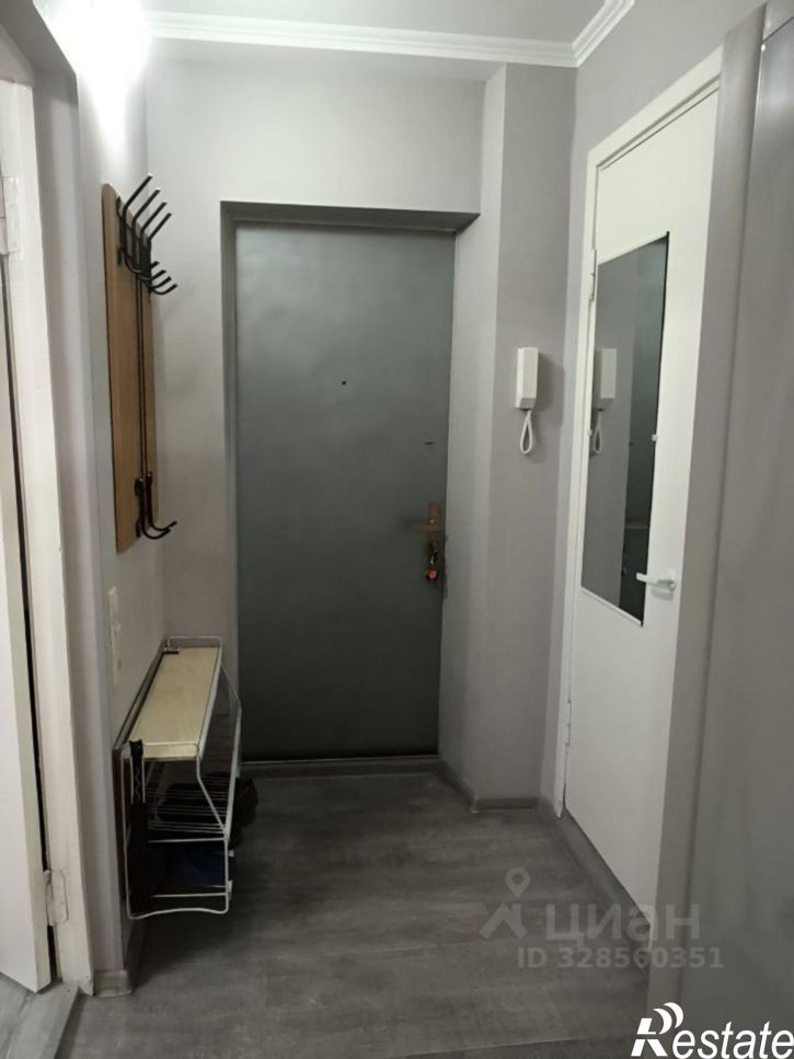 1-комн квартира ул им. 70-летия Октября, 32,  д. 32