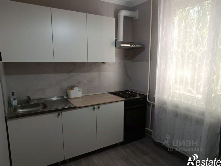 1-комн квартира ул им. 70-летия Октября, 32,  д. 32