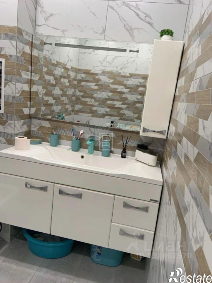 2-комн квартира улица Цезаря Куникова, 24 к3,  д. 24 к3