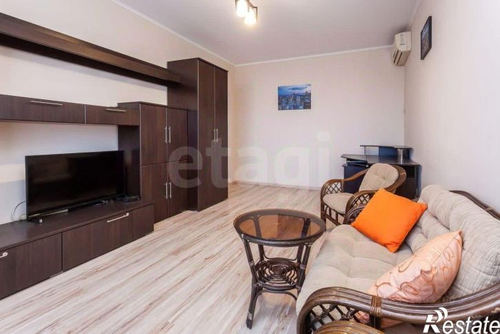 2-комн квартира улица Академика Губкина, 86,  д. 86
