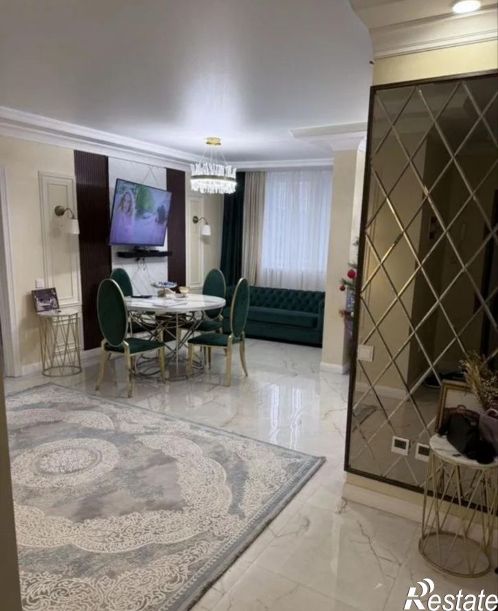 2-комн квартира улица Адмирала Крузенштерна, 6