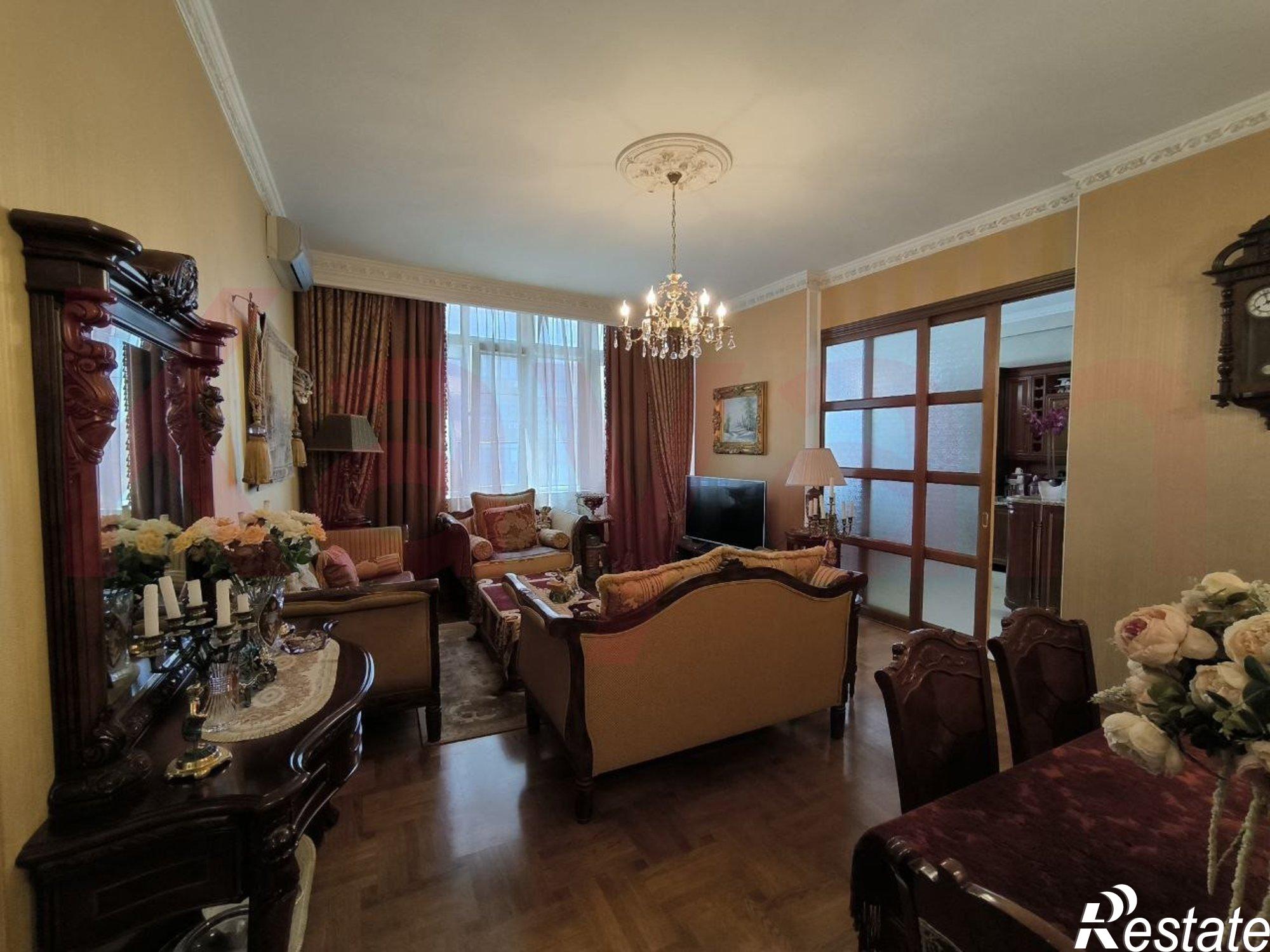 Купить квартиру за 40 000 000 рублей на им. Красина ул.