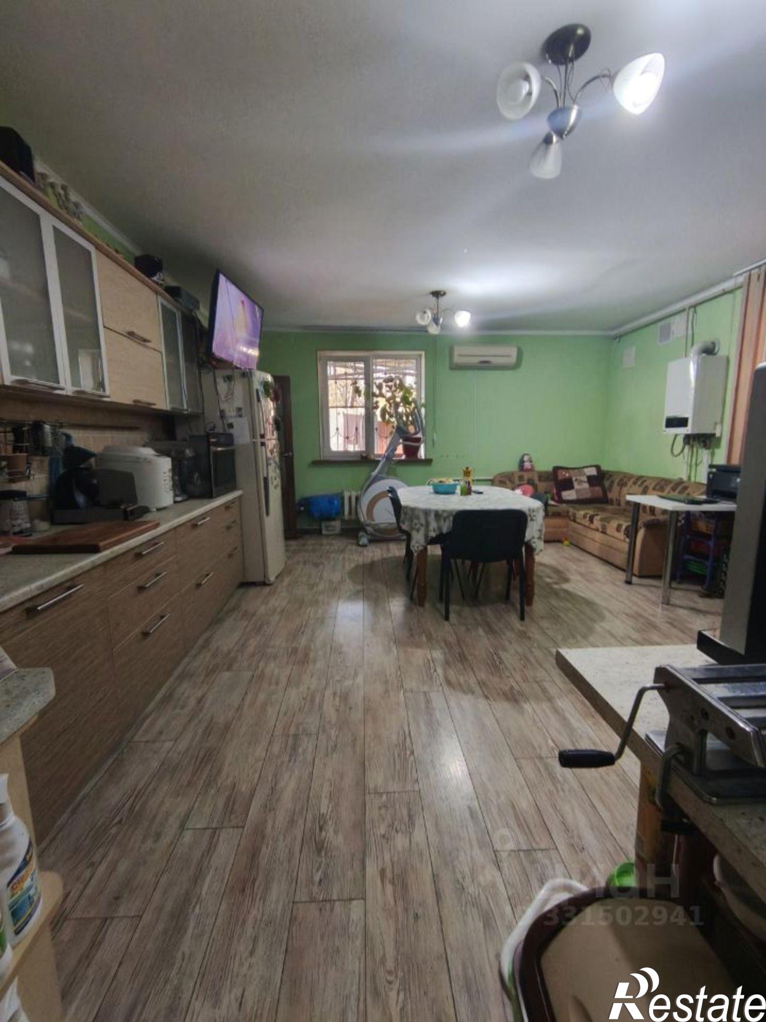 Купить дачу, дом, коттедж за 11 990 000 рублей на ул Короткая