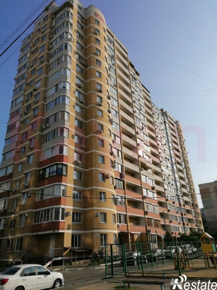 2-комн квартира Чекистов проспект