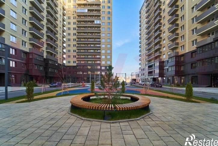 3-комн квартира им. Героя Ростовского ул.