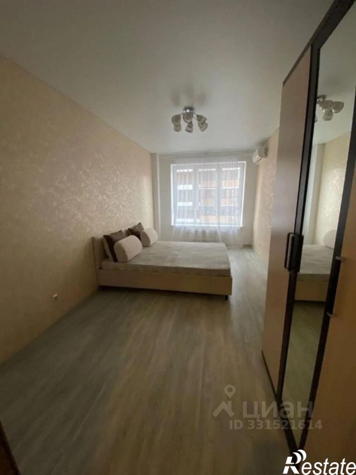 2-комн квартира улица Леонида Лаврова, 8 к1,  д. 8 к1