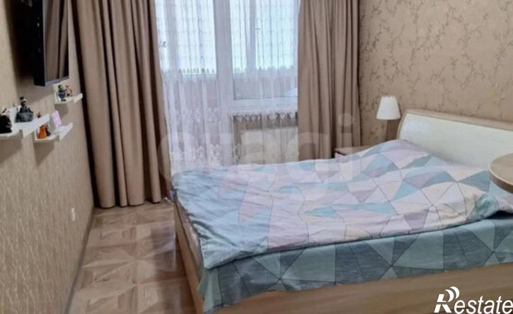 2-комн квартира улица Евгении Жигуленко, 11 к1,  д. 11 к1