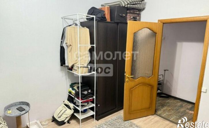 2-комн квартира улица Суворова, 57/2,  д. 57/2