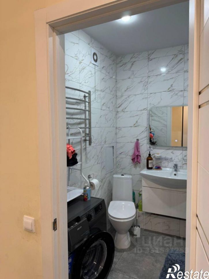 2-комн квартира ул им. Адмирала Серебрякова, 3 3,  д. 3 3,  к. 3