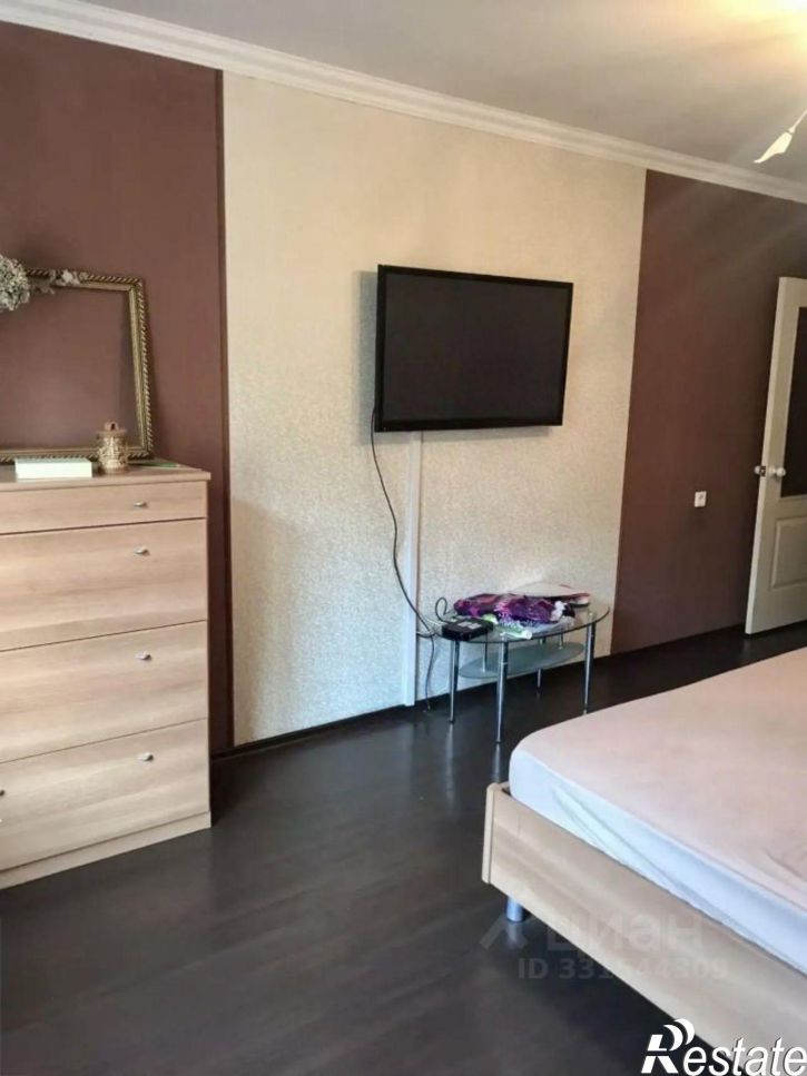 2-комн квартира улица Героя Аверкиева, 10,  д. 10