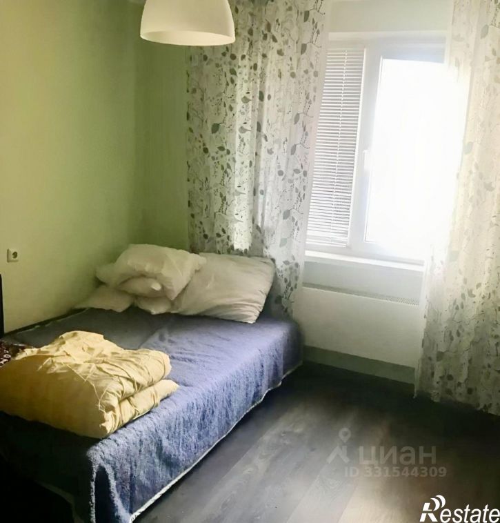 2-комн квартира улица Героя Аверкиева, 10,  д. 10