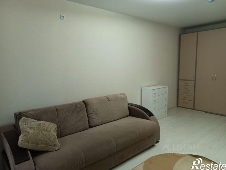 1-комн квартира ул им. генерал-лейтенанта Александра Сапрунова, 37,  д. 37