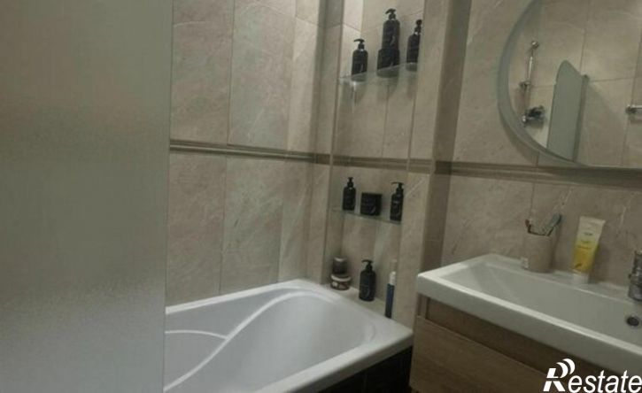 2-комн квартира улица Героя Аверкиева, 15,  д. 15