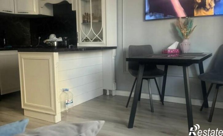 2-комн квартира улица Героя Аверкиева, 15,  д. 15
