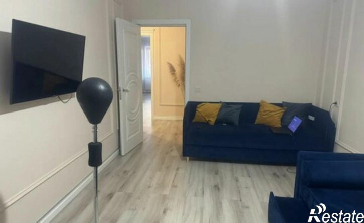 2-комн квартира улица Героя Аверкиева, 15,  д. 15
