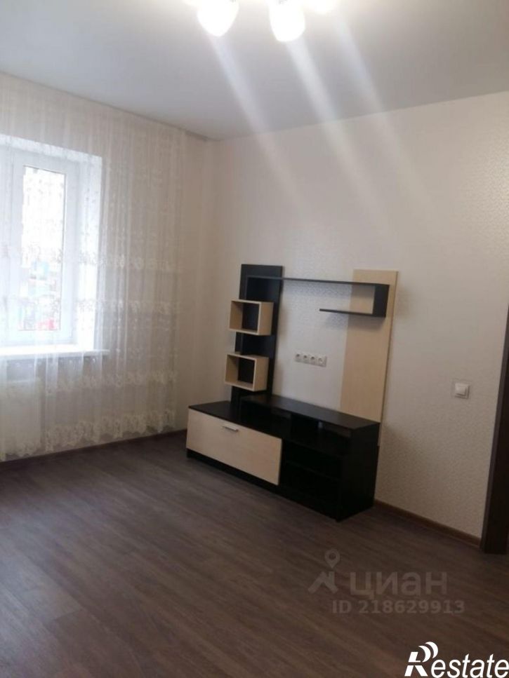1-комн квартира Домбайская улица, 63,  д. 63